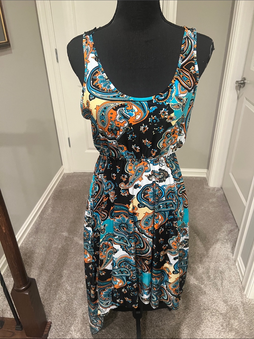 Sleeveless High-Low Paisley Dress in Teal, Black & Orange